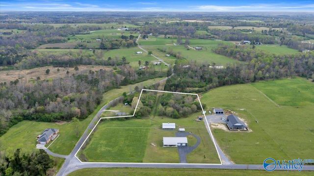 65 County Road 340, Geraldine, AL 35974