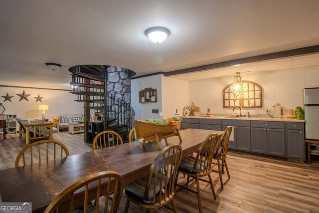 525 Riverside Drive, East Ellijay, GA 30540