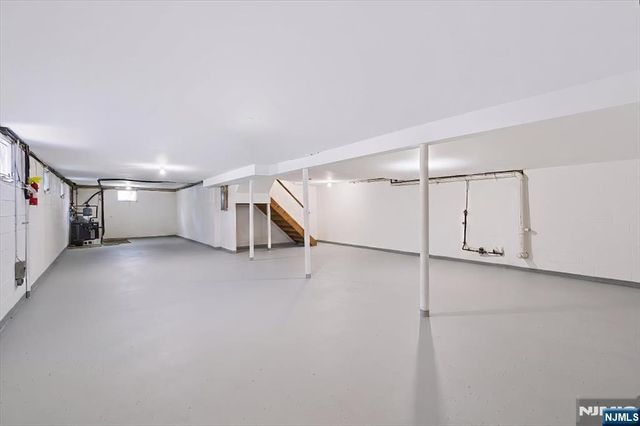 156 River Road, New Milford, NJ 07646