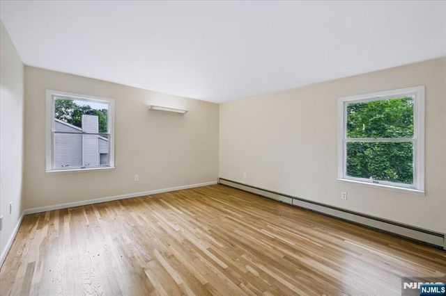 156 River Road, New Milford, NJ 07646