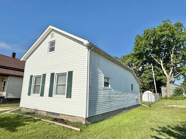 108 S Monroe Street, Bay City, MI 48708