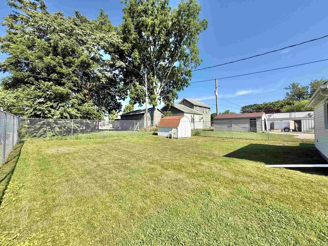108 S Monroe Street, Bay City, MI 48708