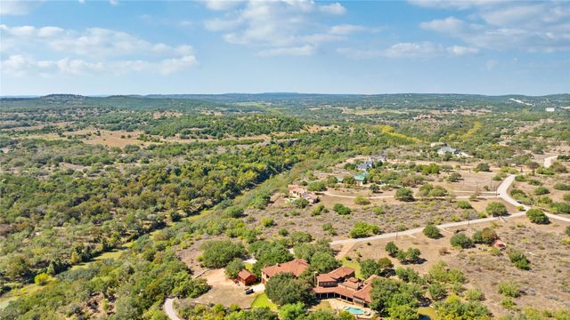 3212 Fall Creek Estates DR, Spicewood, TX 78669