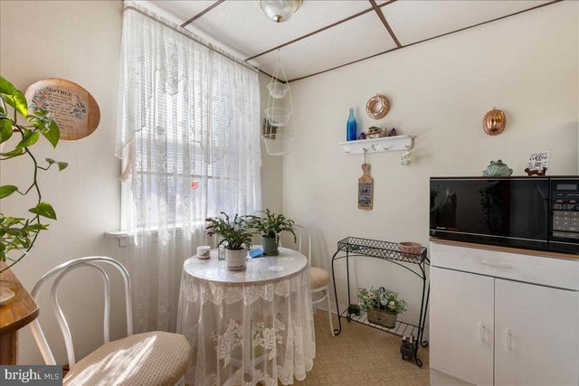 6621 WALKER ST, Philadelphia, PA 19135