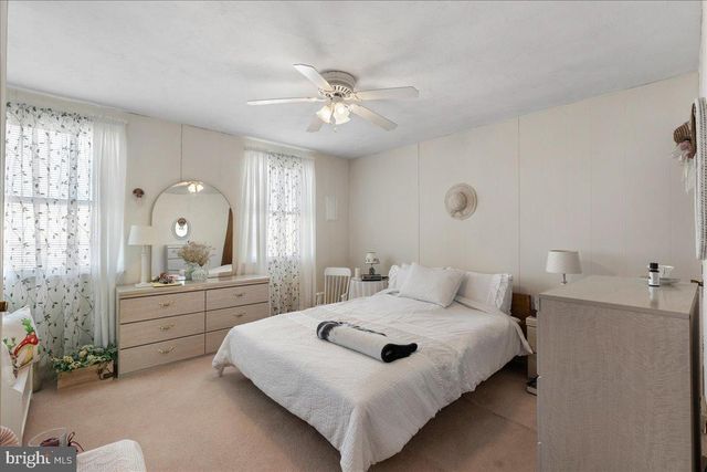 6621 WALKER ST, Philadelphia, PA 19135