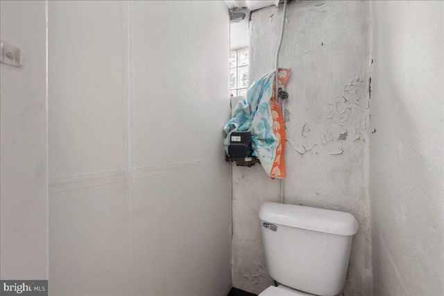 6621 WALKER ST, Philadelphia, PA 19135