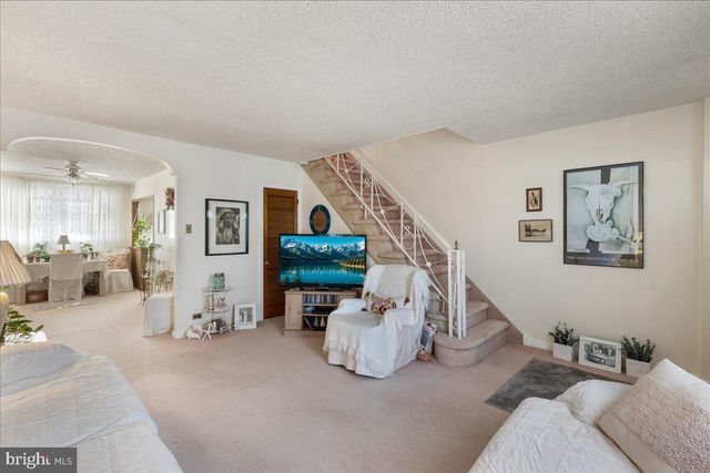 6621 WALKER ST, Philadelphia, PA 19135