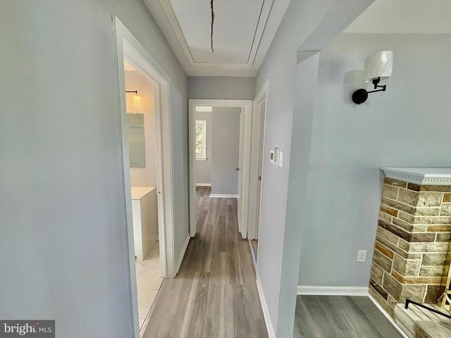 5 CHARLES AVE, Blackwood, NJ 08012