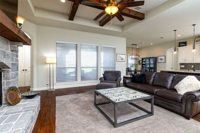 13350 Escalara Lane, Justin, TX 76247