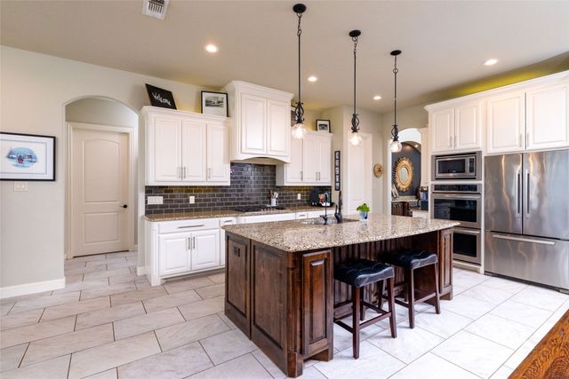 13350 Escalara Lane, Justin, TX 76247