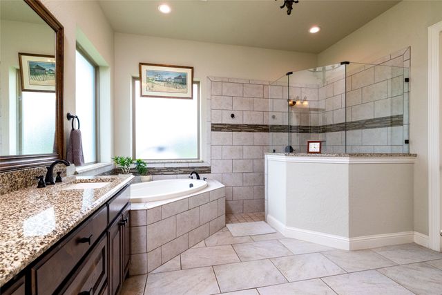 13350 Escalara Lane, Justin, TX 76247