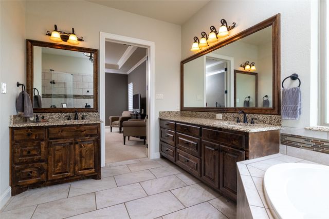 13350 Escalara Lane, Justin, TX 76247