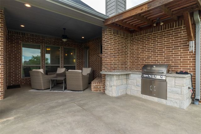 13350 Escalara Lane, Justin, TX 76247