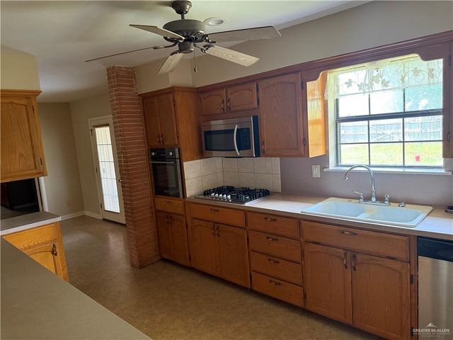 710 Camelia Avenue, Mcallen, TX 78501