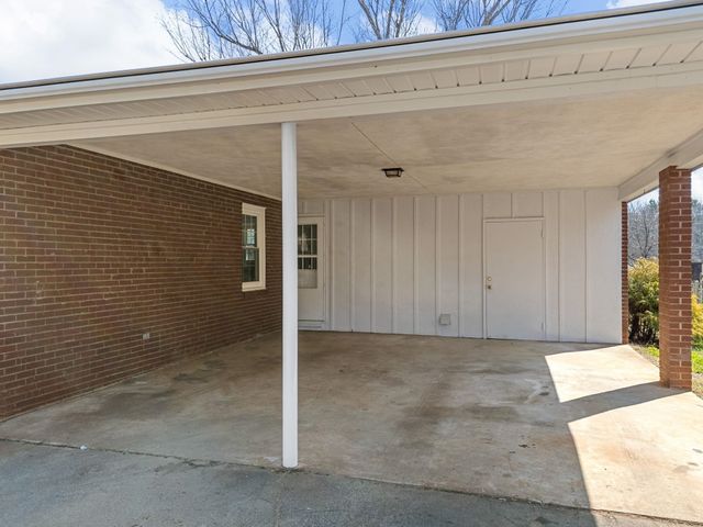 1313 Springfield Road, Boiling Springs, SC 29316