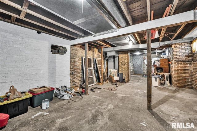 1615 SANTA FE Avenue, Chillicothe, IL 61523