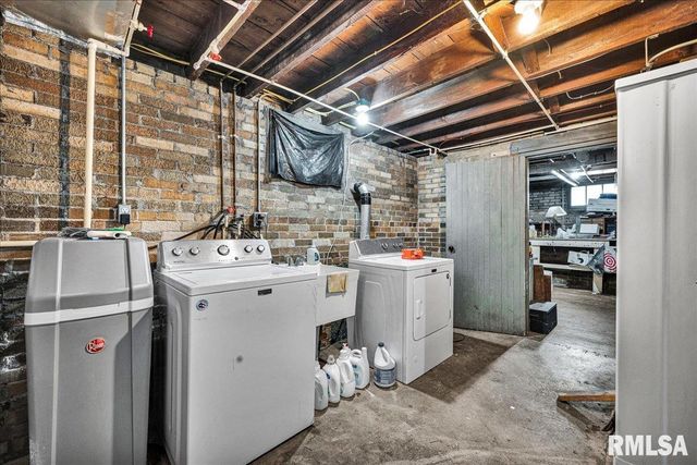 1615 SANTA FE Avenue, Chillicothe, IL 61523