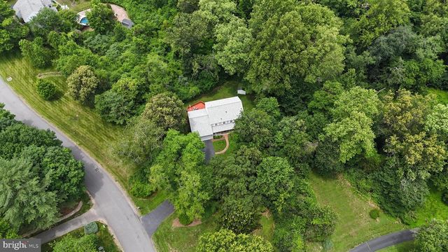 11438 MEATH DR, Fairfax, VA 22030
