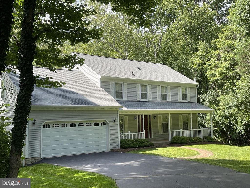 11438 MEATH DR, Fairfax, VA 22030