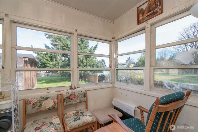 2367 E Fourth Avenue, Port Angeles, WA 98362