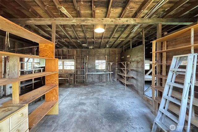 2367 E Fourth Avenue, Port Angeles, WA 98362