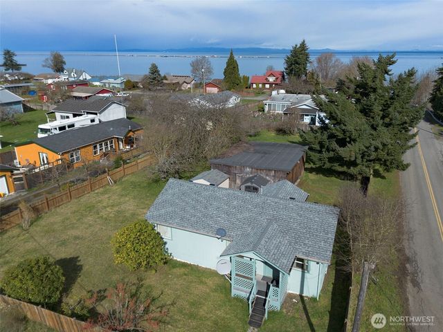 2367 E Fourth Avenue, Port Angeles, WA 98362
