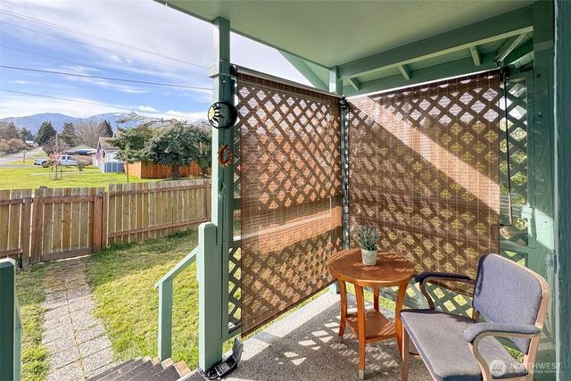 2367 E Fourth Avenue, Port Angeles, WA 98362