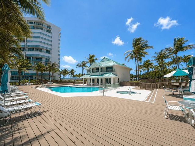 8600 S OCEAN DRIVE 402, Jensen Beach, FL 34957
