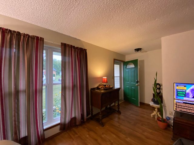 2122 P Street SW, Miami, OK 74354