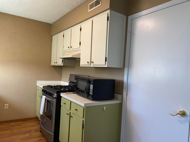 2122 P Street SW, Miami, OK 74354