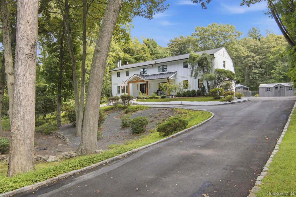 45 Meadow Glen Road, Fort Salonga, NY 11768 — photo 2