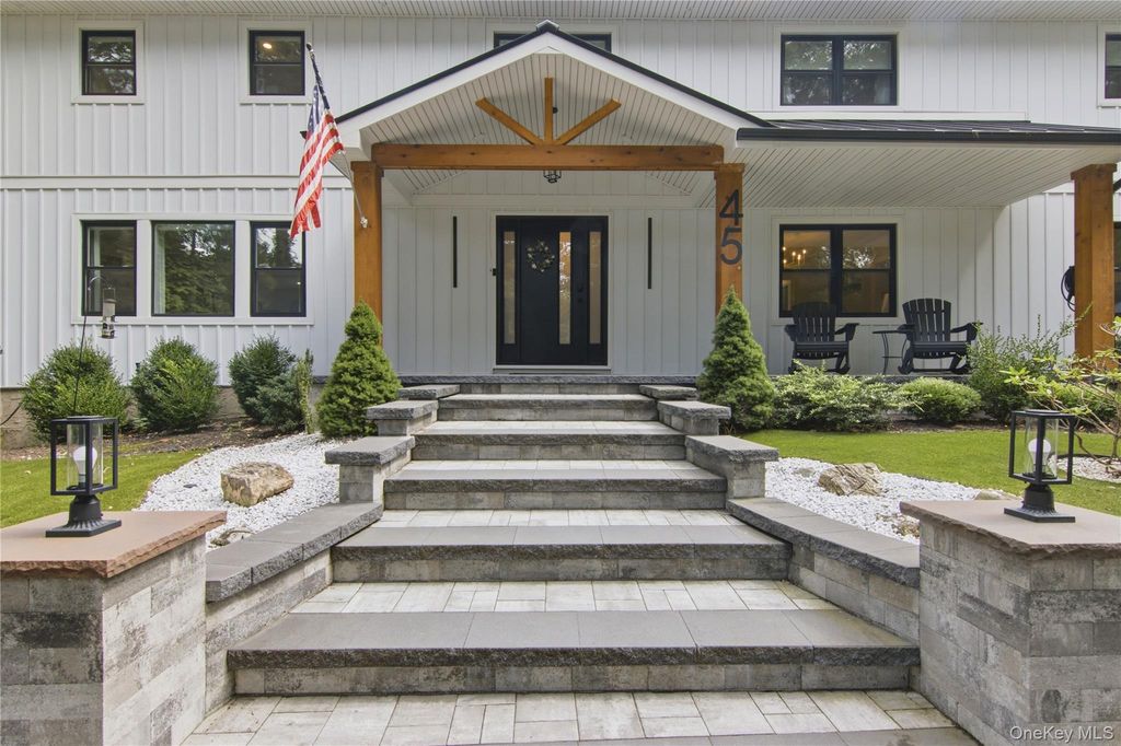 45 Meadow Glen Road, Fort Salonga, NY 11768 — photo 4