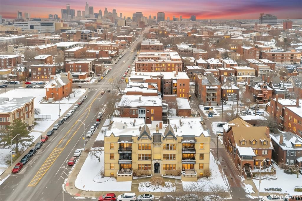 615 W Hancock St 202, Detroit, MI 48201