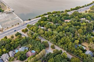 8100 Garland, Dallas, TX 75218