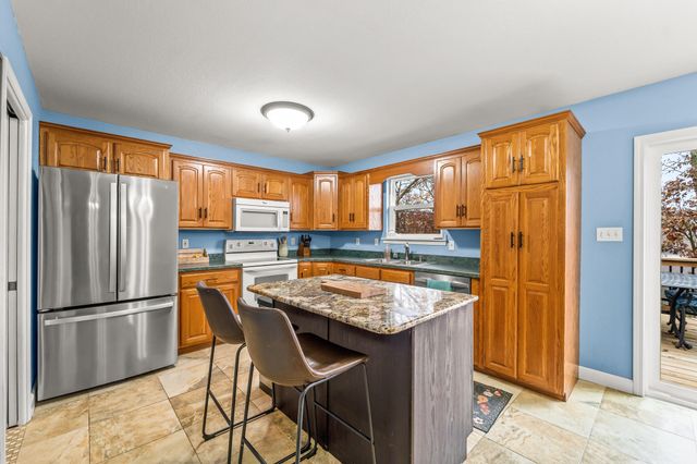 3733 SCARBOROUGH WAY, Jefferson City, MO 65109