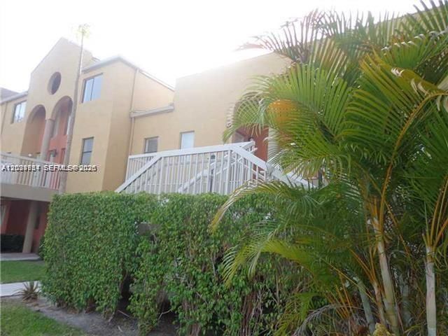 5200 NW 31st Avenue 214, Fort Lauderdale, FL 33309