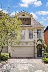 2111 Driscoll Street, Houston, TX 77019