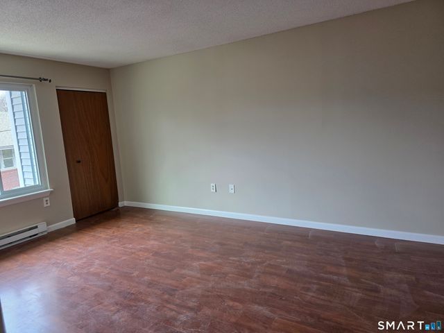 85 Niles Hill Road 13, New London, CT 06320