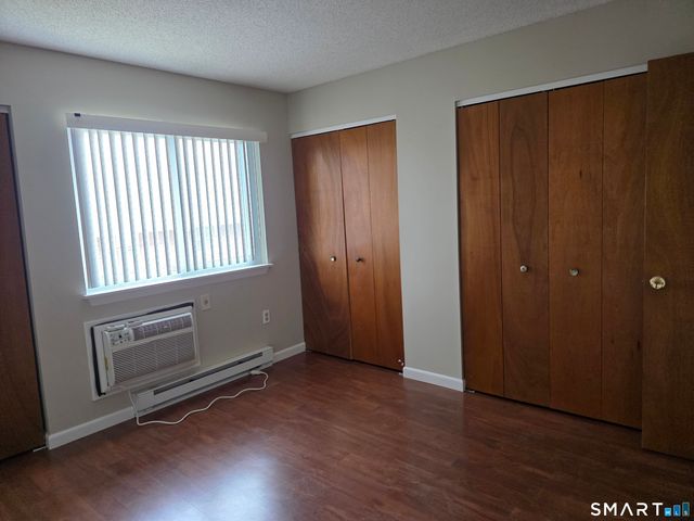 85 Niles Hill Road 13, New London, CT 06320