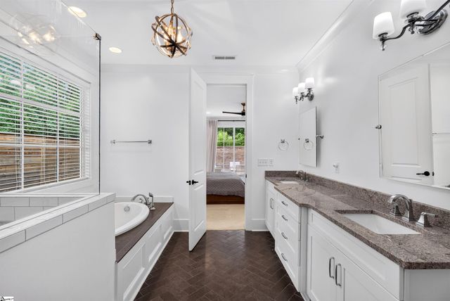 7 Tyler Street, Greenville, SC 29605