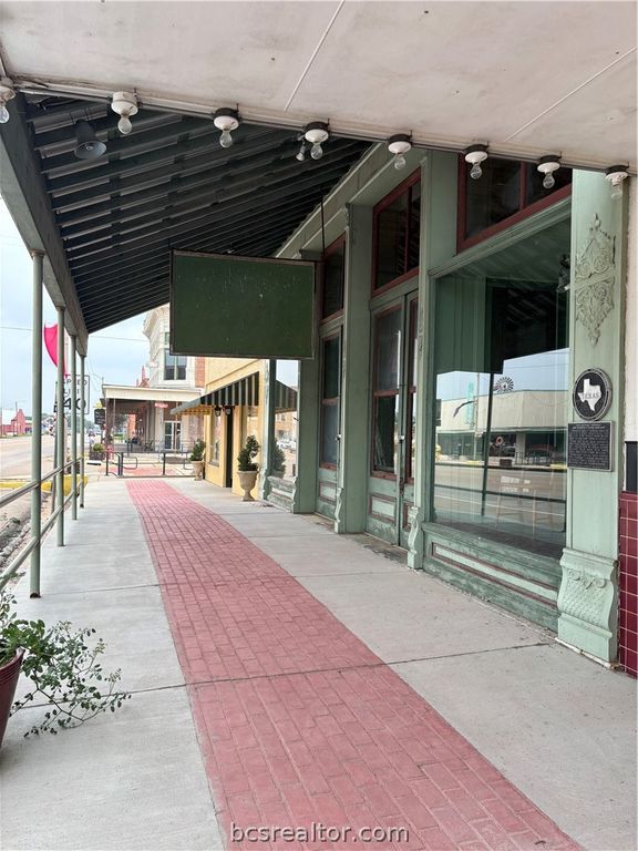 502 South Main Street Highway, Calvert, TX 77837 — photo 3
