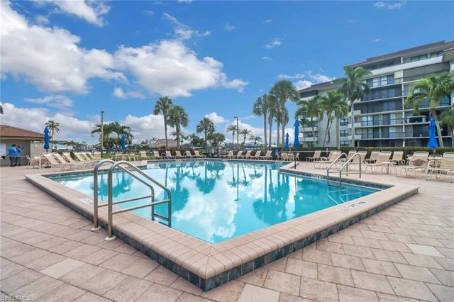 601 Seaview CT C506, Marco Island, FL 34145