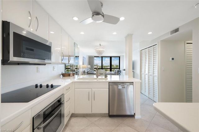 601 Seaview CT C506, Marco Island, FL 34145