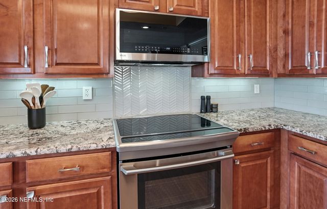 932 1ST Street N 701, Jacksonville Beach, FL 32250