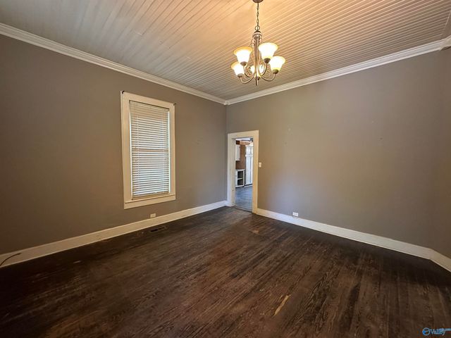 17 Sommersworth Avenue, Gadsden, AL 35904