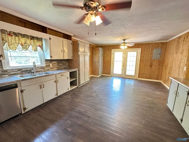 17 Sommersworth Avenue, Gadsden, AL 35904