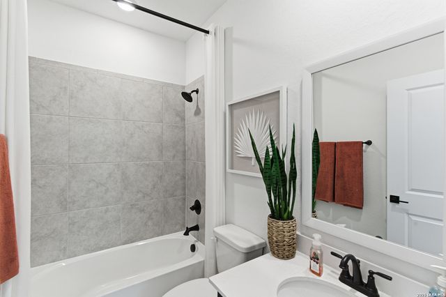 6464 Babcock Rd Unit 903, San Antonio, TX 78249
