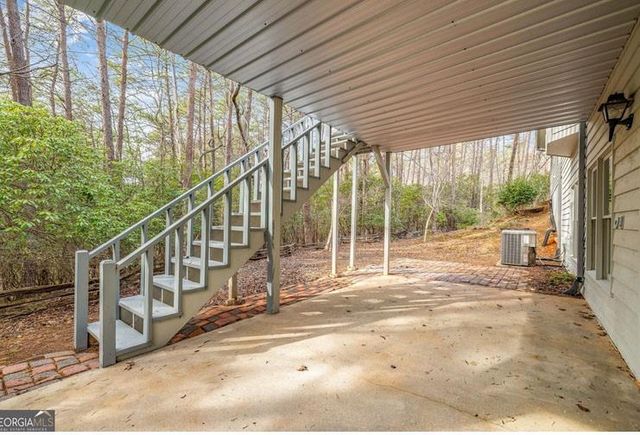 120 Hawks Nest, Sautee Nacoochee, GA 30571