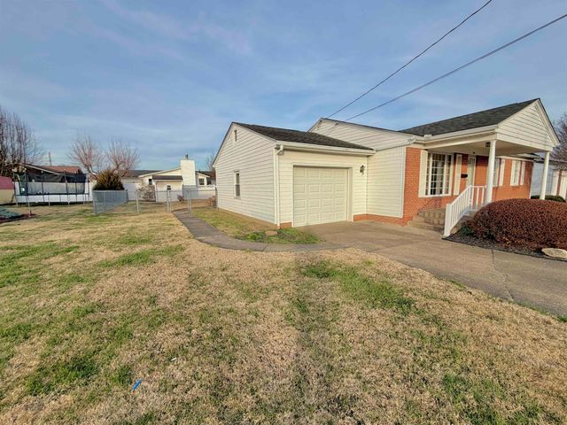 509 McNeil Ave, Point Pleasant, WV 25550