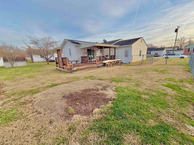 509 McNeil Ave, Point Pleasant, WV 25550